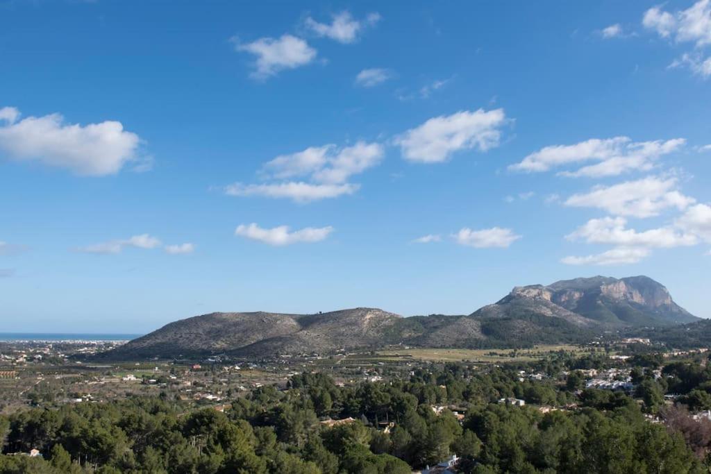 Casa Junto Golf La Sella Y Centro Budista Sakya Muntanya la Sella Zewnętrze zdjęcie