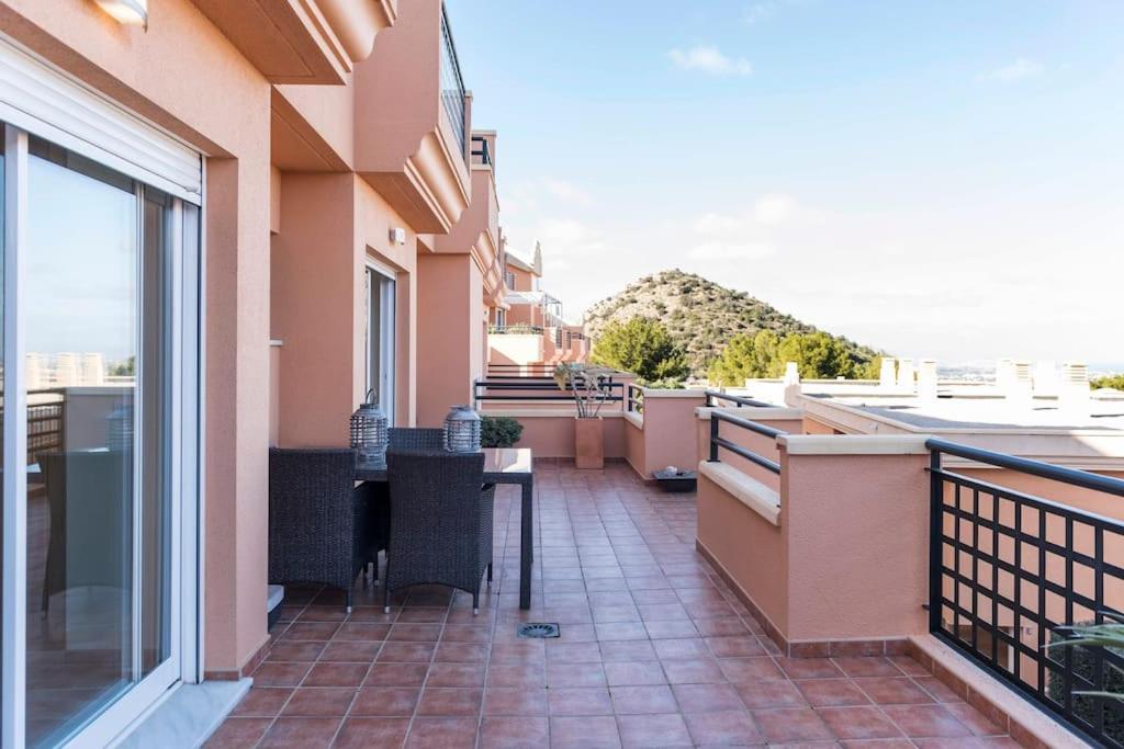 Casa Junto Golf La Sella Y Centro Budista Sakya Muntanya la Sella Zewnętrze zdjęcie